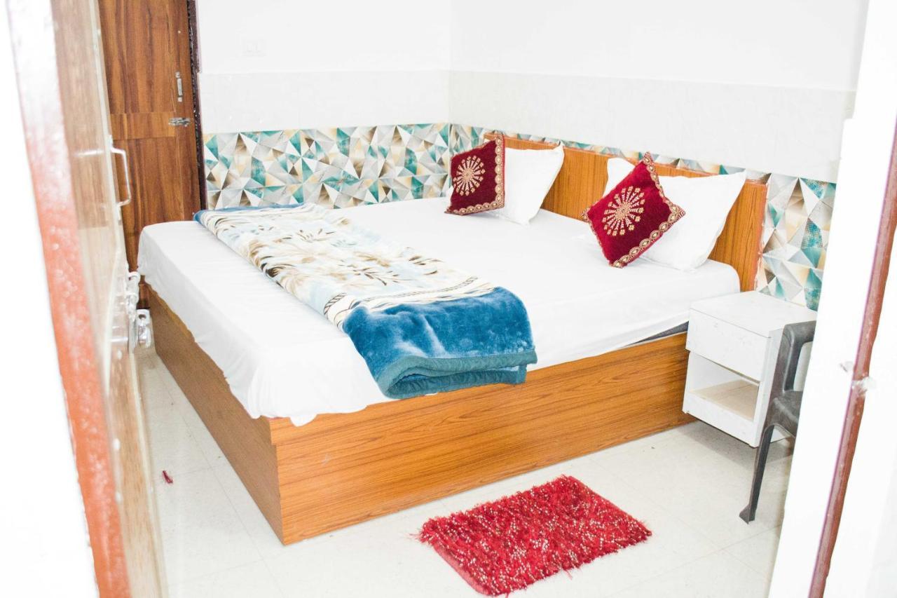 Hotel O New Jp Hotel ميروت المظهر الخارجي الصورة