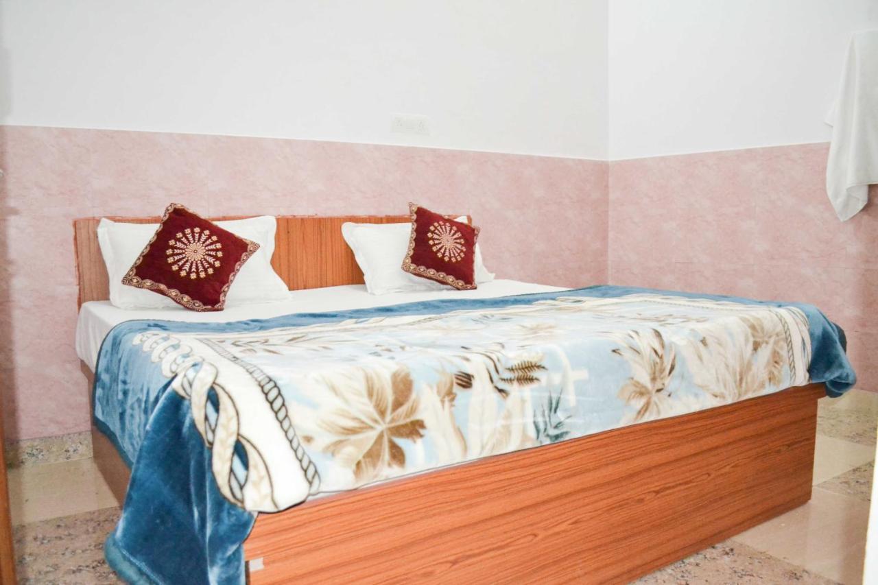 Hotel O New Jp Hotel ميروت المظهر الخارجي الصورة