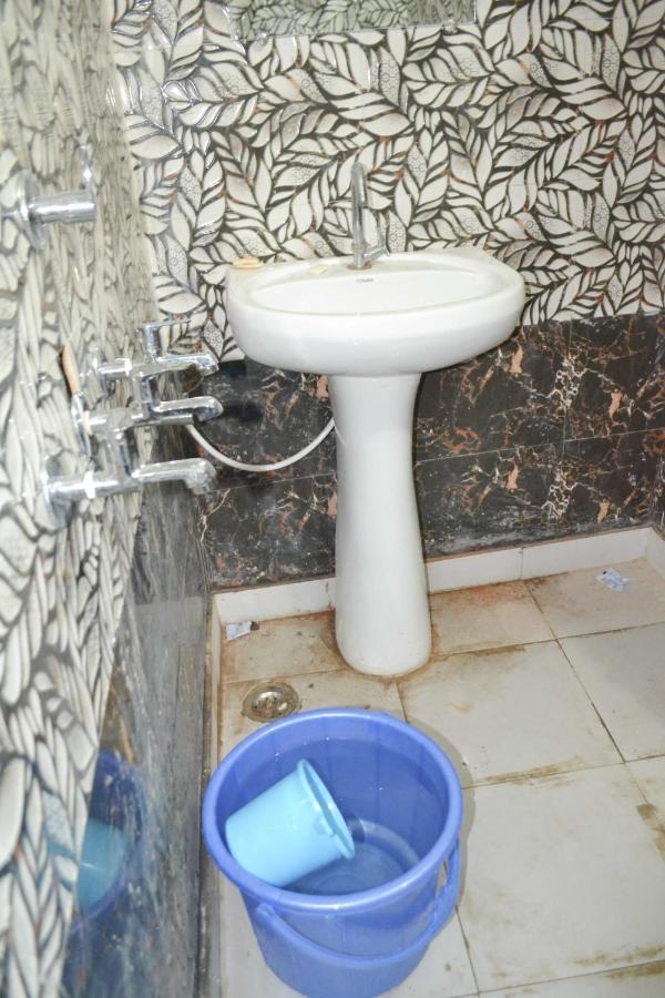 Hotel O New Jp Hotel ميروت المظهر الخارجي الصورة