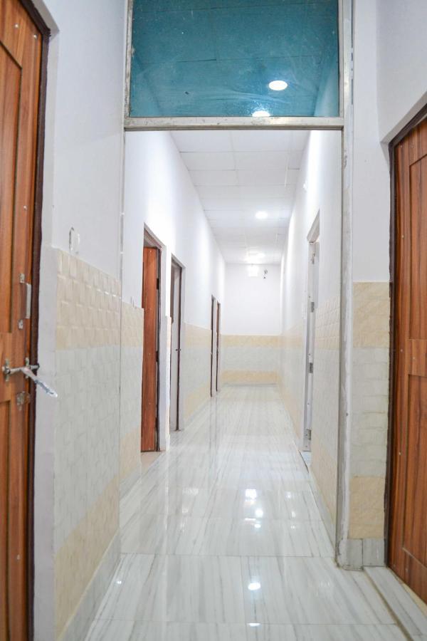 Hotel O New Jp Hotel ميروت المظهر الخارجي الصورة